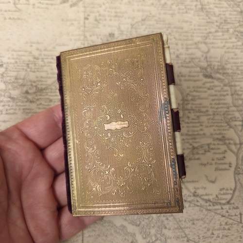 Carnet porte aiguilles - carnet,
