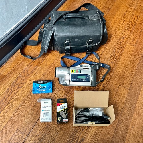 Sony dcr trv820 digital8 - sony,