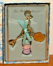 LADUREE Porte-clés Sac Breloque Macarons Bleu Clair Rose Violet Or Tour Eiffel