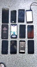 Lot de 12 smartphones vendu comme HS