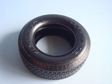 Pièces de pneus d'origine Corvette C3 monogramme 1/8, une seule pièce, par...