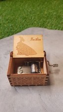 Boîte à musique en bois