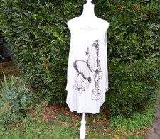 tunique tee shirt  beige femme 50 52 grande taille  motif papillon