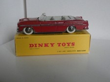 Voiture miniature DINKY TOYS