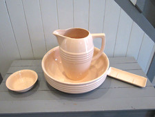 Ancien Ensemble de toilette