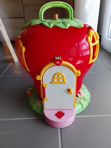 Maison Charlotte aux fraises