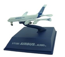 Avion Airbus A 380 metal