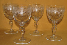 Série de 4 verres à vin