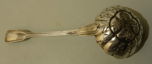 Saupoudreuse en metal - ,