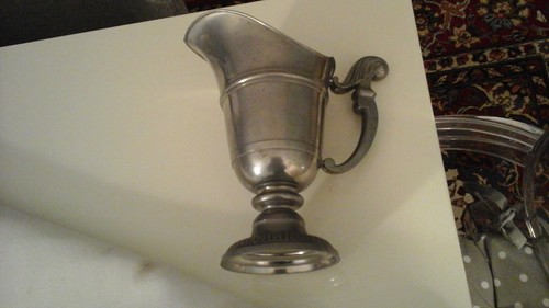 Aiguiere etain style louis - aiguiere,
