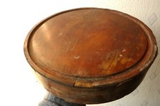 Socle en bois rond sur 3 pieds