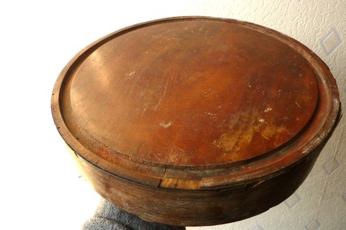 Socle bois rond sur - socle,