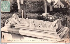 50 REVILLE - statue funeraire de Mlle Fouace PAST/3434