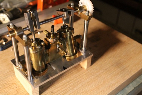 Moteur vapeur steam engine - a,