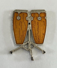 89 - Pin's MUSIQUE - ensemble de percussions CONGAS SUR TREPIEDS