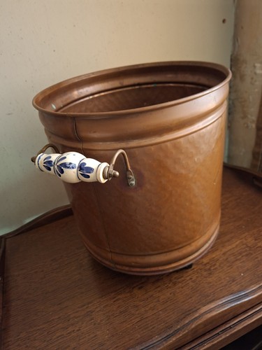 Vends cache pot - je,