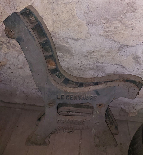 Pieds banc en fonte - 2,