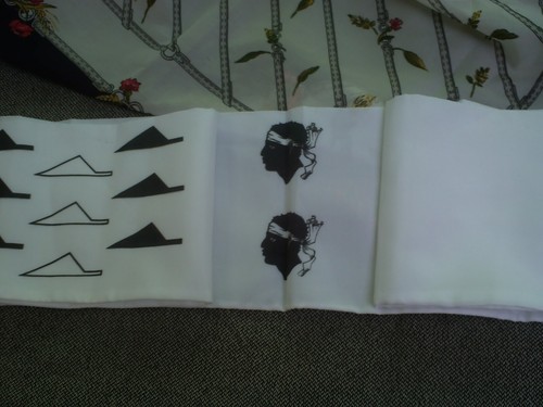 Lot foulards et - dizaine),