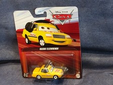 Rare Disney Pixar Cars Masha Ellswrench Fiber Fuel chef d'équipe new blister