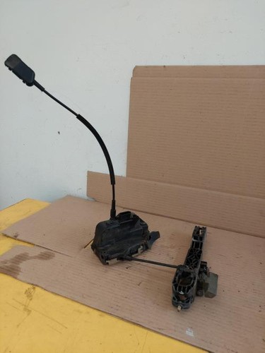 Actionneur serrure porte avant
