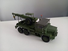 BERLIET DÉPANNAGE AVEC GRUE. ARMÉE.   ATLAS. 1/43. 