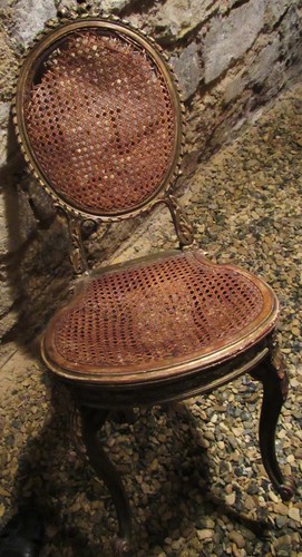 Jolie chaise médaillon louis - médaillon,