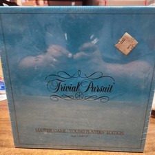 Vintage 1984 trivial - trivial, pursuit