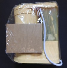 Cafetière électrique jaune