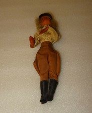 POUPEE DE PEYNET. EN TENUE D'EQUITATION. ANNEES 50/60 EN MOUSSE DE LATEX