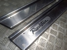 Seuil bas de porte Mazda Roadster MX5 MX-5 1.6 16V Cabriolet 1991 NA6CE