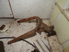 béquille av 42 44 48