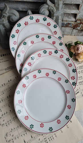 Anciennes assiettes plates - 4,