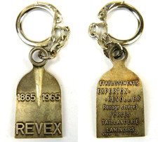 Porte-clés -Houe Miniature - REVEX Ets EXPERTON-REVOLLIER - Forges Taillanderie