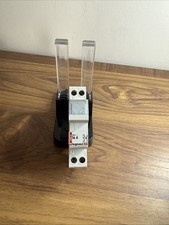 Porte fusible coupe circuit bipolaire 220 V  Legrand réf 058 21    16A