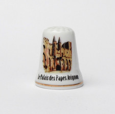 Dé à coudre de collection  porcelaine le Palais des Papes Avignon