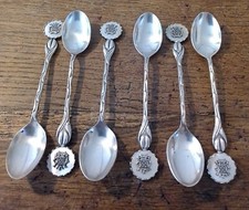 6  CUILLERES A MOKA EN METAL ARGENTE ET CELLULOIDE NACRE BLASON RENNES EN BOÎTE