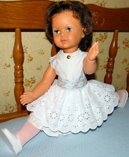 POUPÉE PARLANTE 42 cm ARTICULÉE VINTAGE brune tient debout yeux bleus son HS Fra