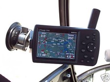 RAM Suction Cup Mount Garmin
