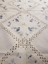 grande nappe ancienne brodée