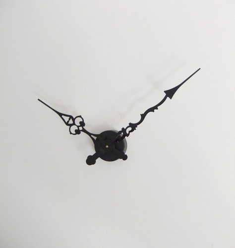 Grande horloge design géante - grande,