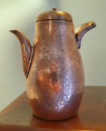 Antique etonnante teapot - antique,