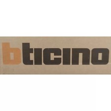 Bticino Plaque 7P Lumière Verte Opaline