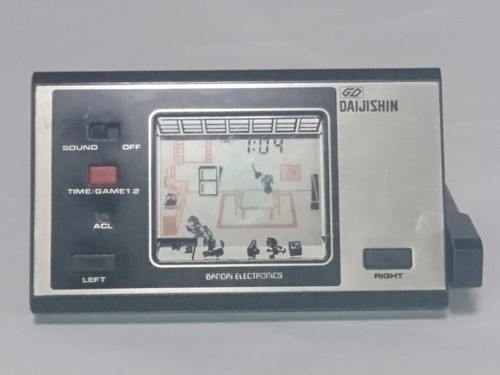 Daijishin vintage game watch - vintage, game&watch