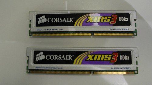 Barettes ram corsair 1gb - corsair,