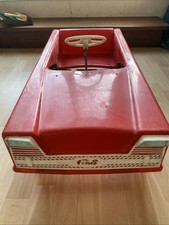 Voiture à pédales ancienne En Plastique FINA S. 77/38/28 CM