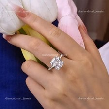 Coussin Diamant Prong