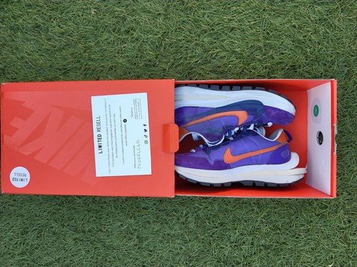 Sacai nike vaporwaffle dark - sacai,