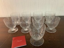 8 verres à vin rouge gravé