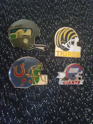 Pin football américain - pin's,