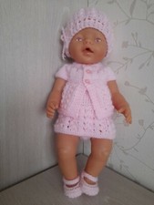 Vêtements pour poupées